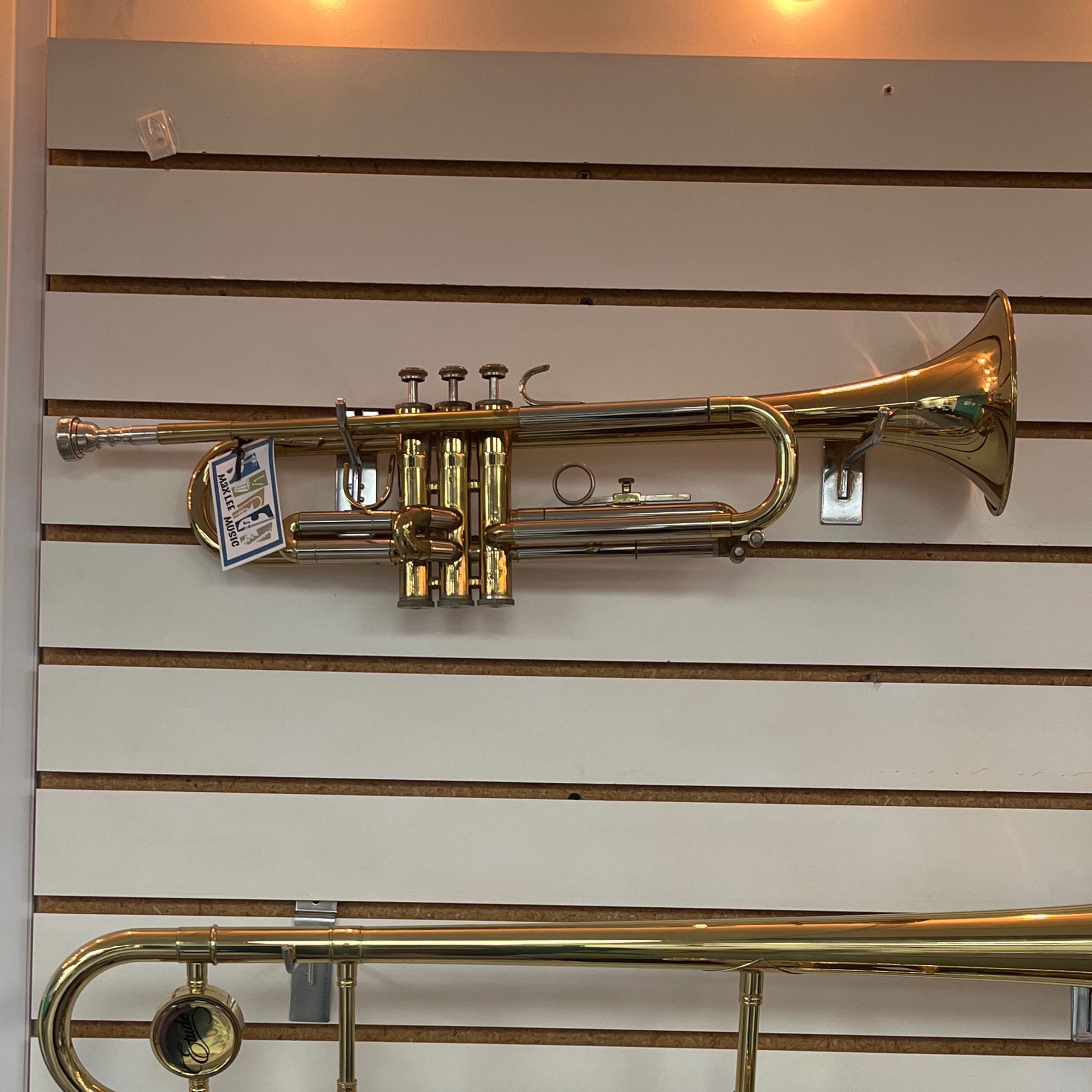 Trumpet rentals shop
